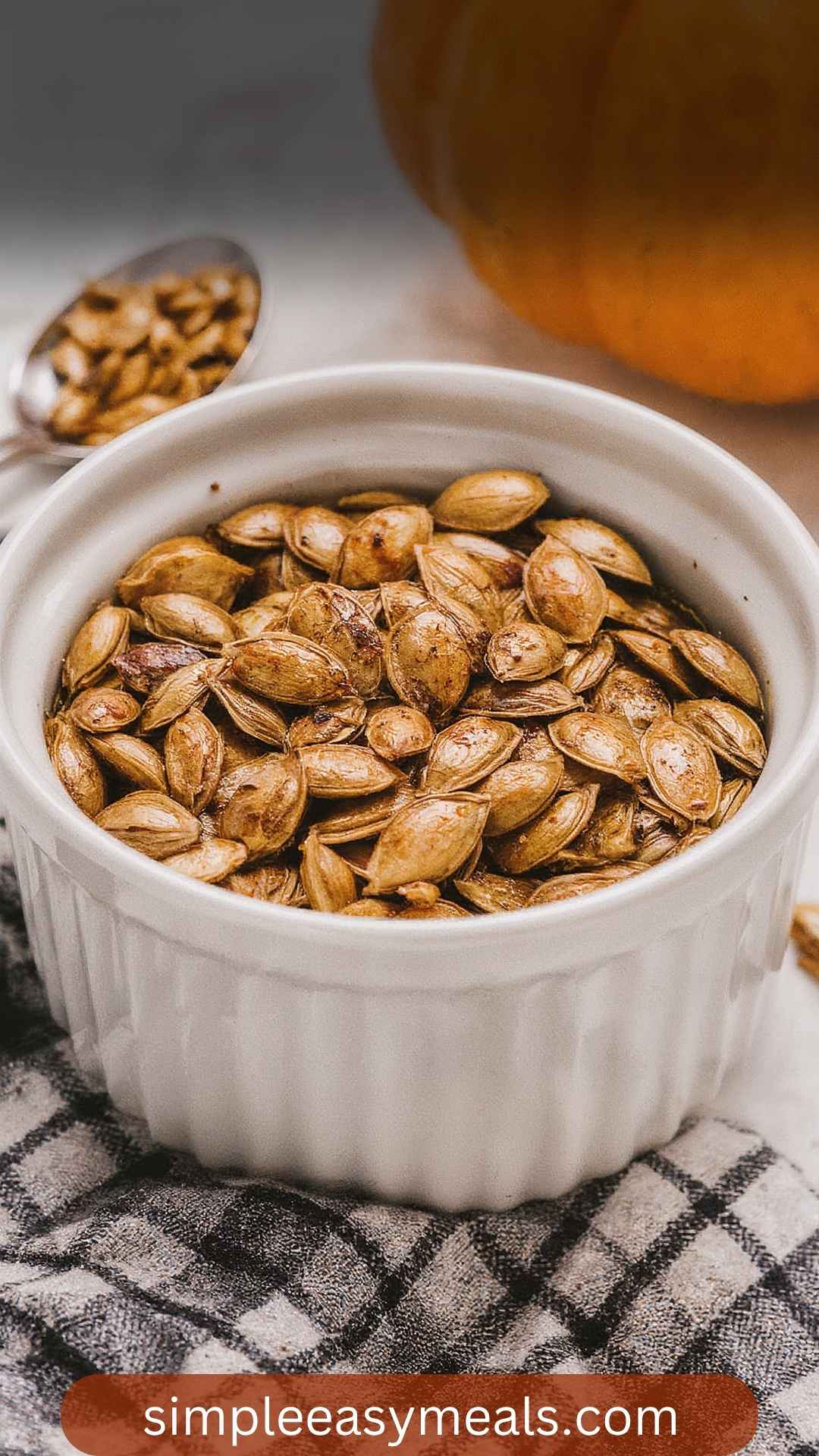 How to Make Toasted Pumpkin Seeds How to Make Toasted Pumpkin Seeds
